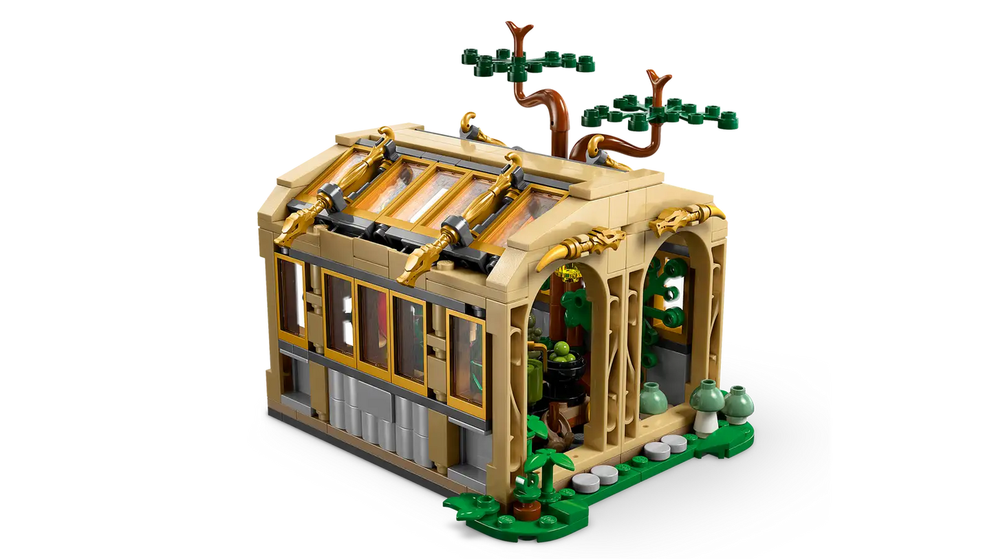LEGO Harry Potter 76445 - Le château de Poudlard: le cours de botanique