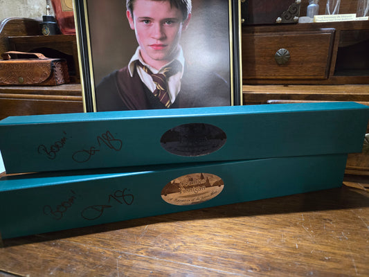Baguette de Seamus Finnigan signée par Devon Murray - Harry Potter