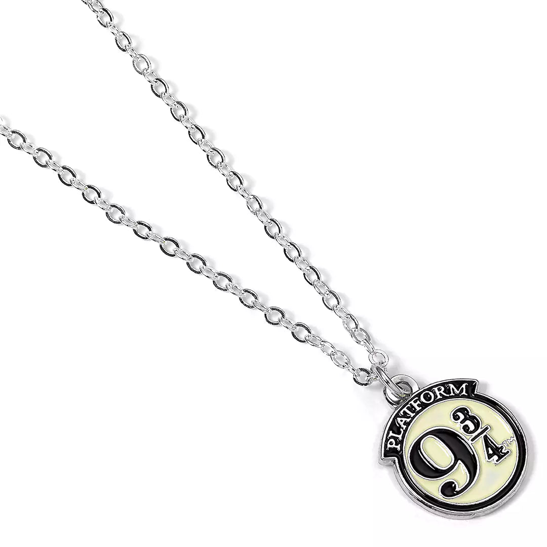 Collier Harry Potter argenté avec pendentif rond représentant le symbole de la Voie 9 3/4.
