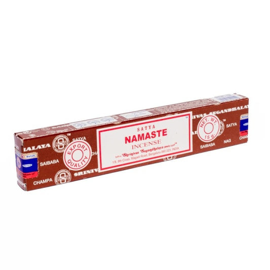 Boîte d’encens Satya Namaste 15g, bâtonnets d’encens aux senteurs boisées et florales, idéaux pour le yoga et la méditation.