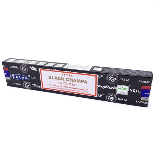 Boîte d’encens Satya Black Champa 15g – bâtonnets indiens au parfum profond et mystique, parfaits pour la méditation et la transformation spirituelle.