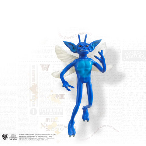 Figurine articulée du lutin de Cornouailles Harry Potter bleu avec ailes transparentes et membres mobiles.