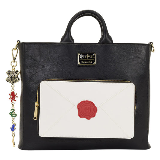 Sac convertible Poudlard Loungefly Harry Potter noir avec poche enveloppe, pendentif des quatre maisons et détails dorés.